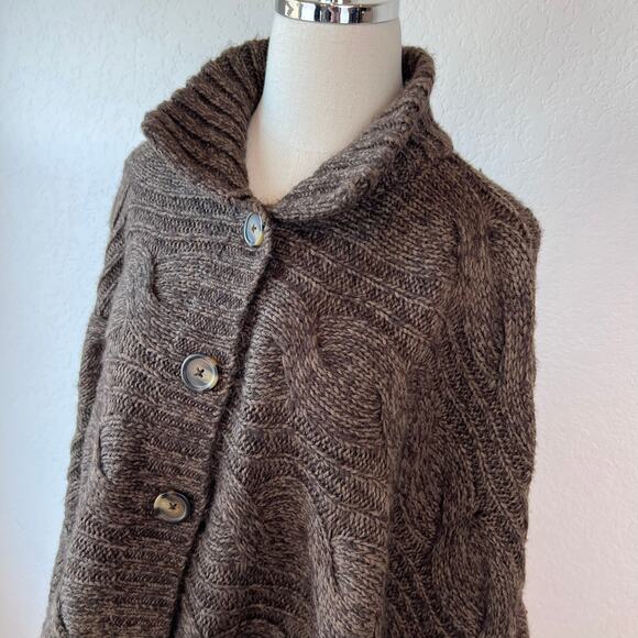 Vintage Y2K Decree Cable Knit Poncho Sweater size XL Button Up Brown - Picture 4 of 10